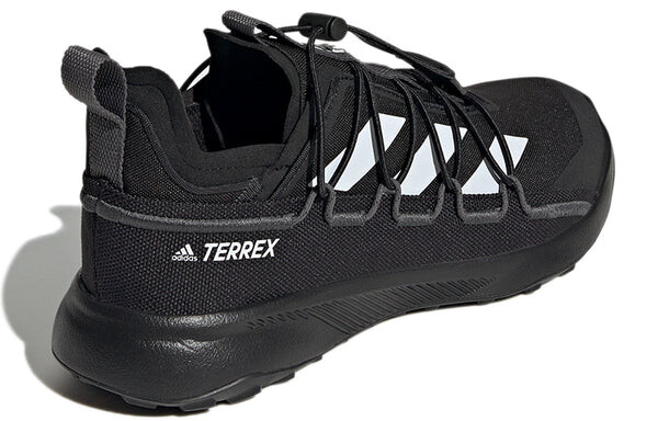 Кроссовки adidas Terrex Voyager 21 'Black White', черный — фото 4