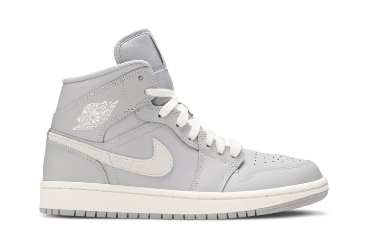 

Кроссовки Air Jordan Wmns Air Jordan 1 Mid 'Grey Light Bone', серый