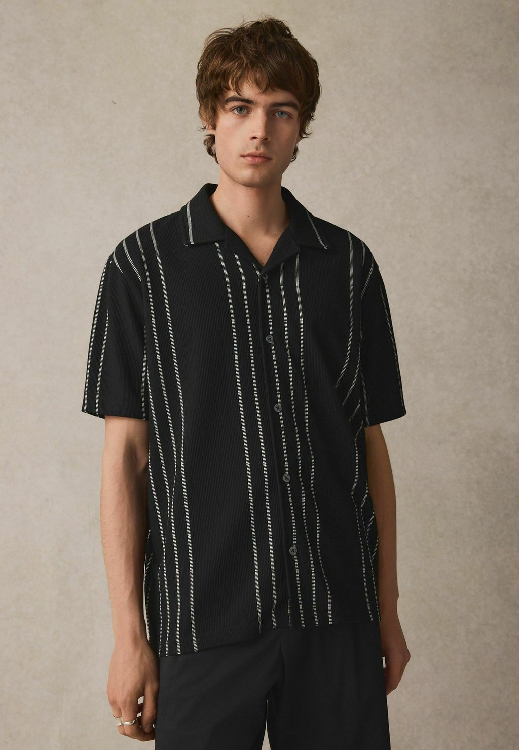 

Рубашка REGULAR FIT - TEXTURED STRIPE Next, черный
