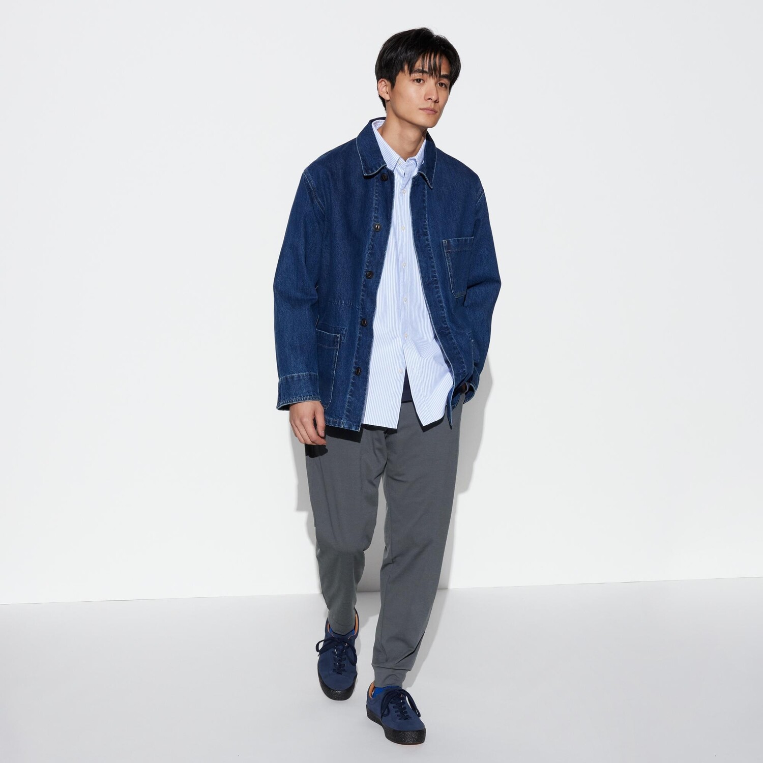 

Брюки-джоггеры UNIQLO Ultra Stretch Dry EX, темно-серый