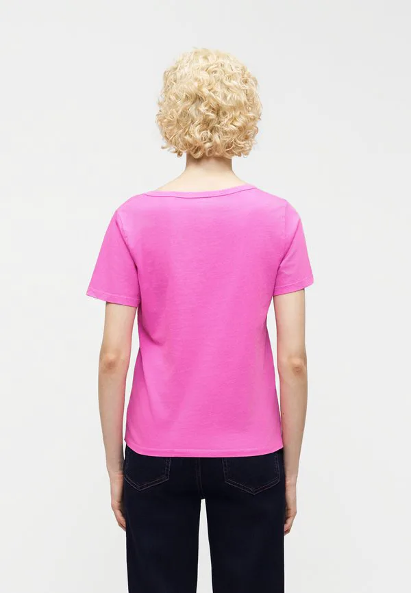 Простая футболка Gap, Neon Pink Glow — фото 3