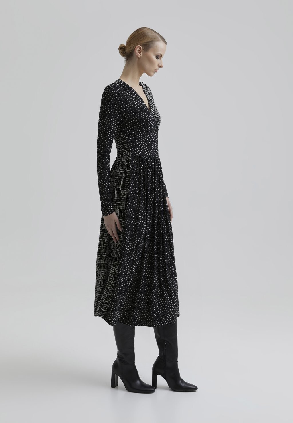 

Платье из джерси KITI DRESS ANDIATA, цвет Mottled Black