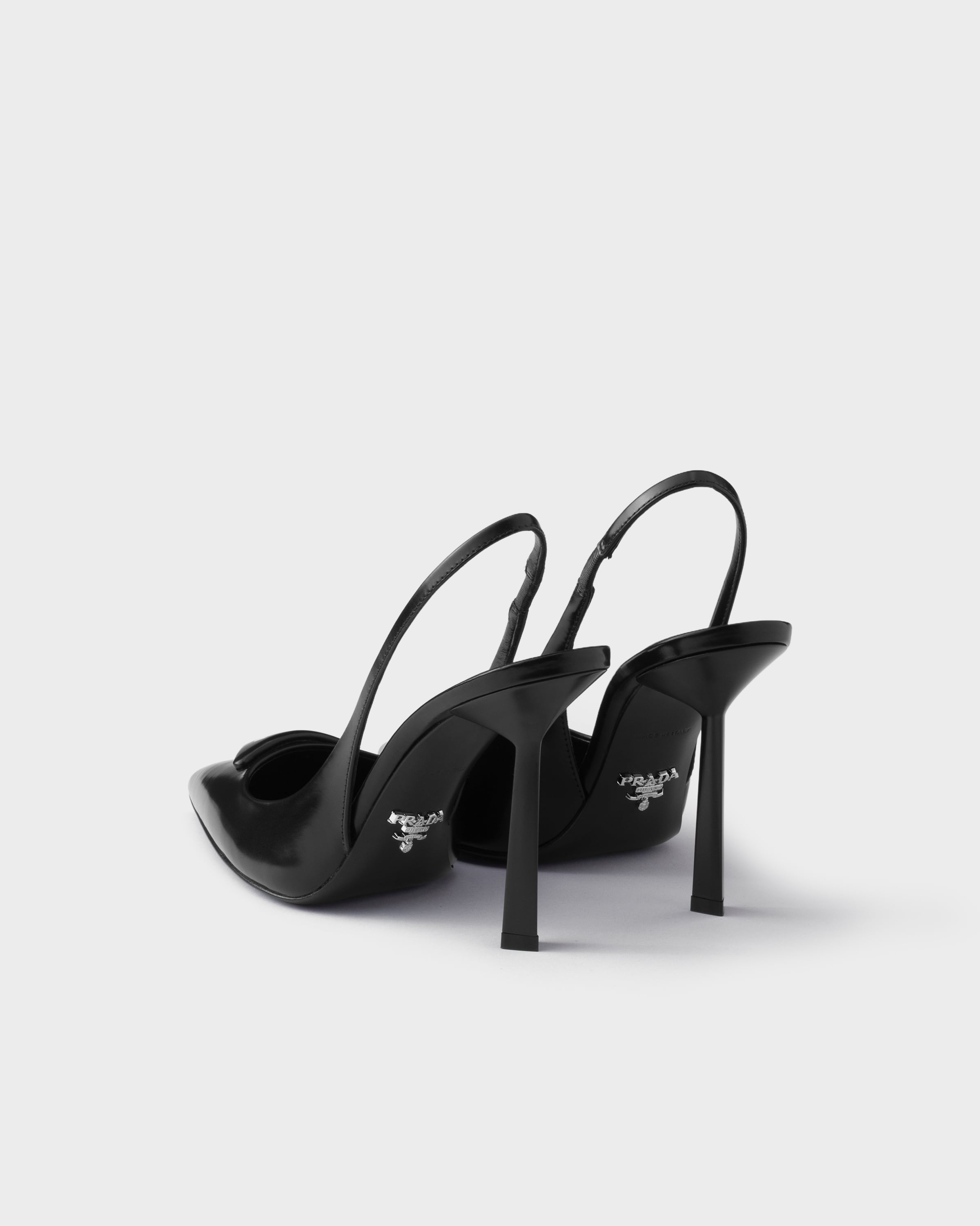 Туфли-слингбэки из полированной кожи Prada, черный — фото 4