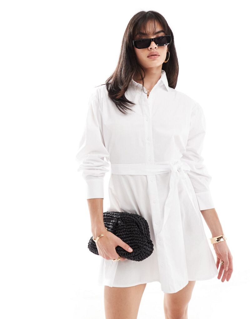 

Miss Selfridge – Короткое белое платье-рубашка из поплина с поясом
