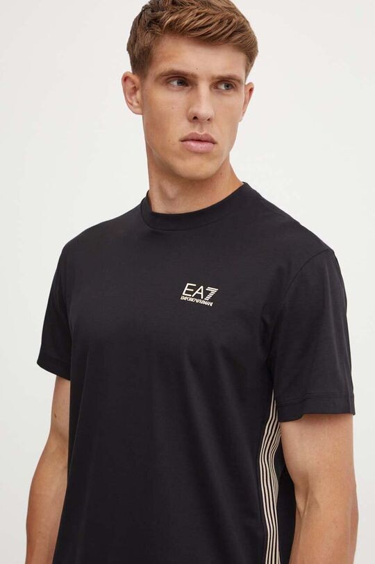 

Хлопковая футболка EA7 Emporio Armani, черный