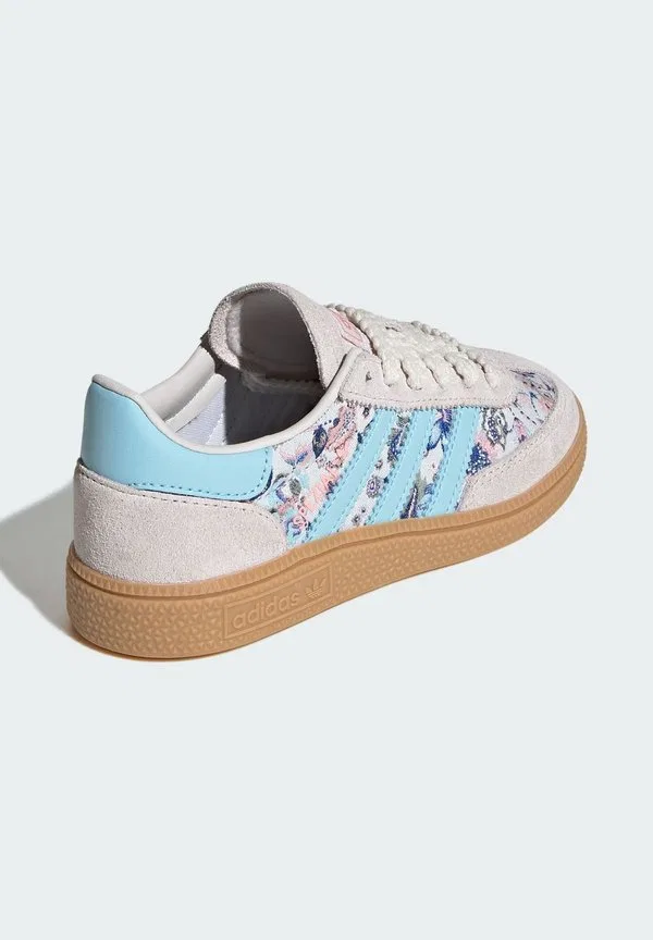 Специальные кроссовки для гандбола liberty london Adidas Originals, Off White Icey Blue Gum — фото 4