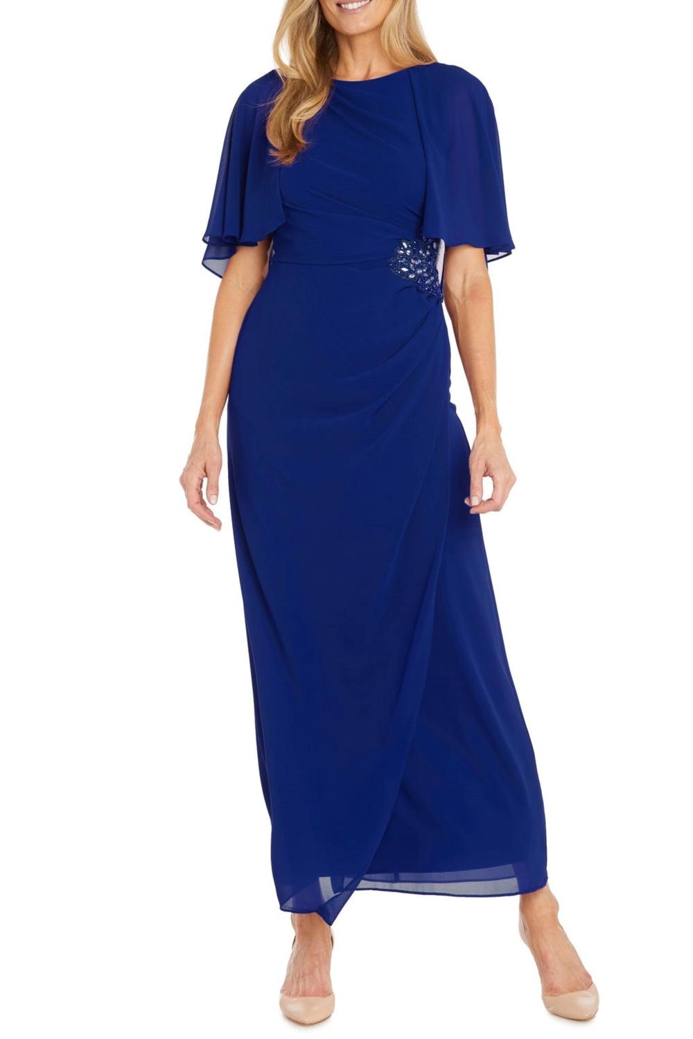 

Длинное вечернее платье с шифоновой пелериной в королевском цвете R&M Richards
