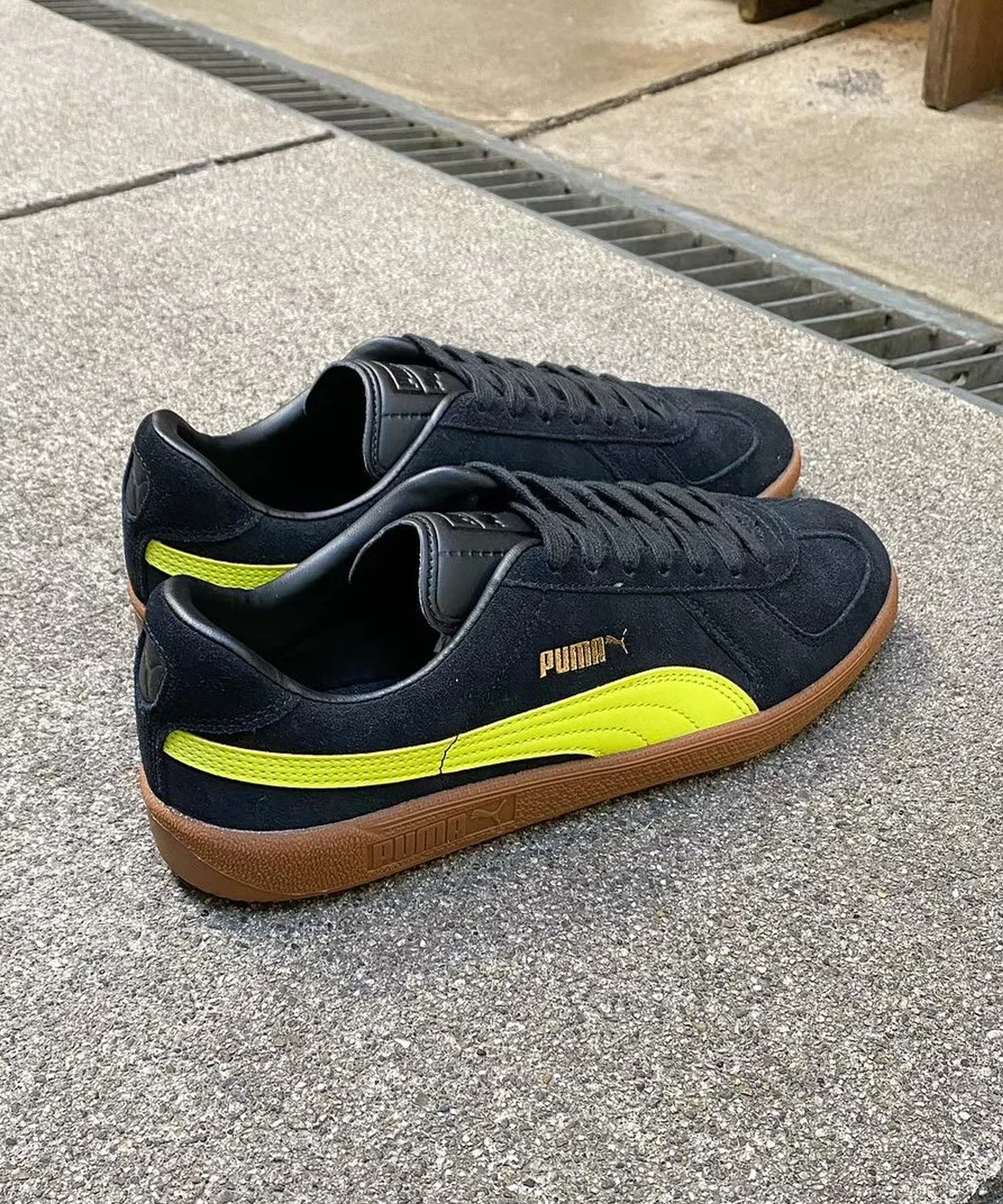 Мужские кроссовки PUMA ARMY TRAINER SUEDE — фото 2