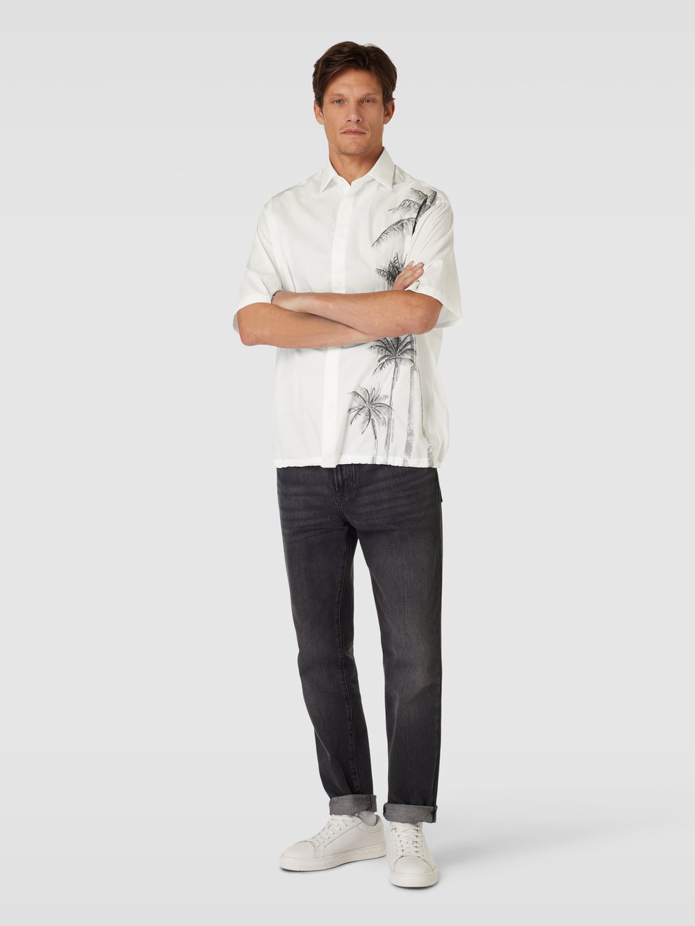 

Повседневная рубашка Comfort Fit с узорчатой ​​строчкой Emporio Armani, белый