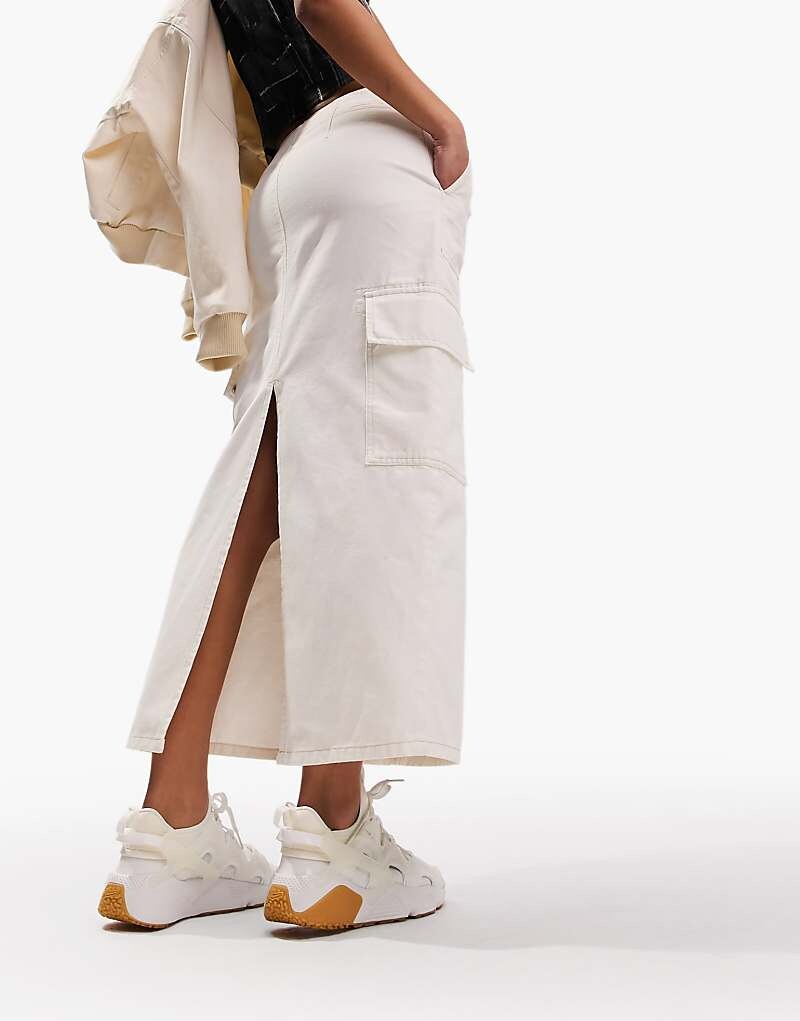 

ASOS DESIGN – Белая джинсовая юбка-парашют средней длины с карманами-карго