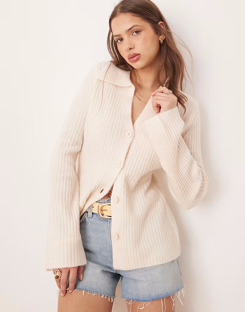 

Вязаный кардиган с ребристым воротником ASOS DESIGN кремового цвета