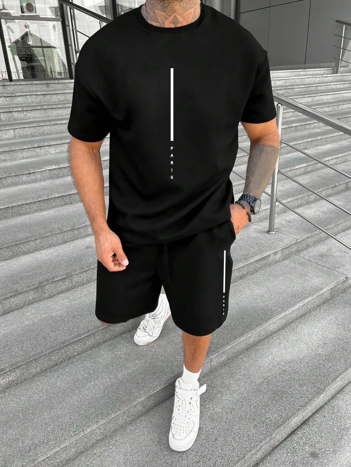 

Комплект мужской Manfinity Homme из футболки и шорт, черный