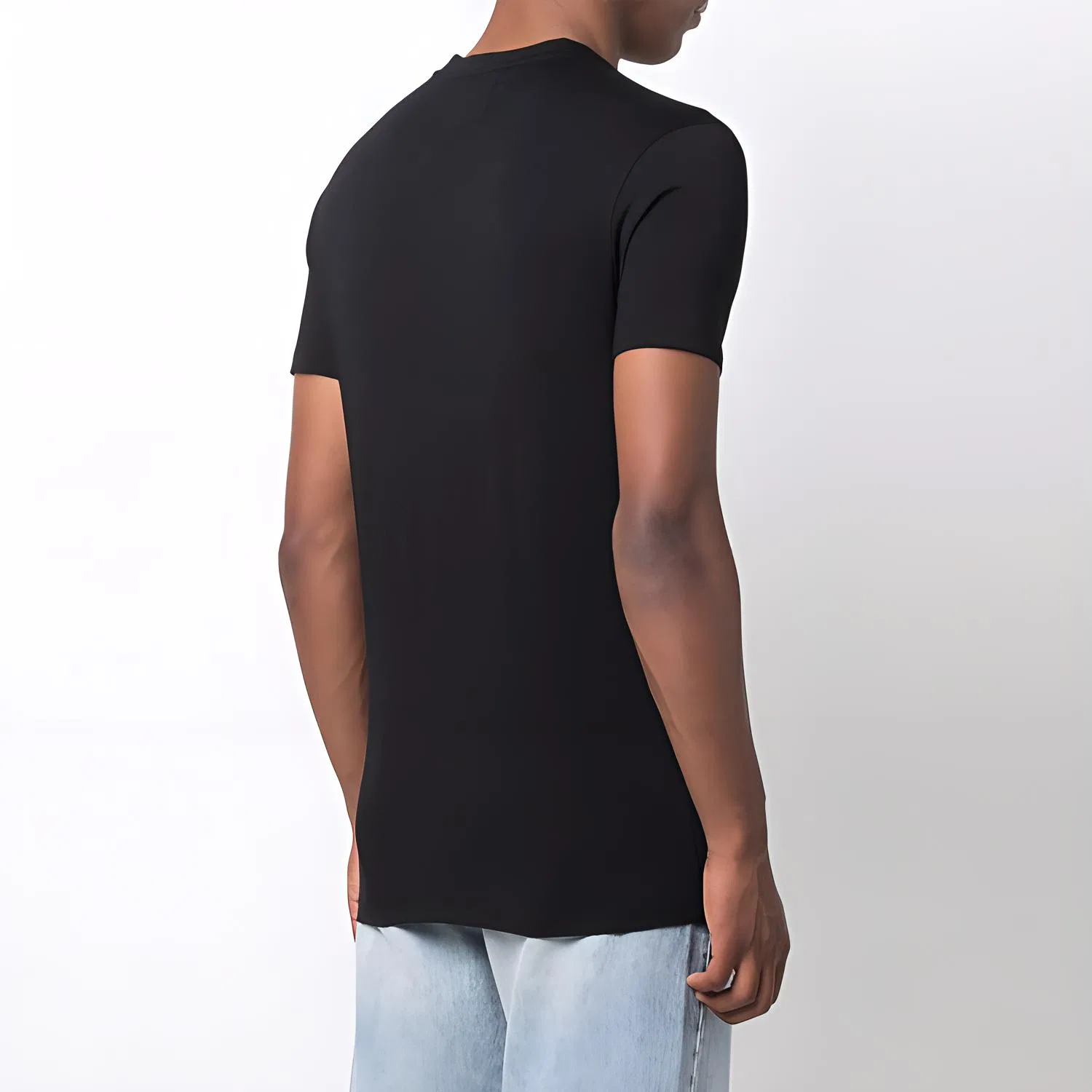 Футболка с круглым вырезом и коротким рукавом EMPORIO ARMANI, Black — фото 4