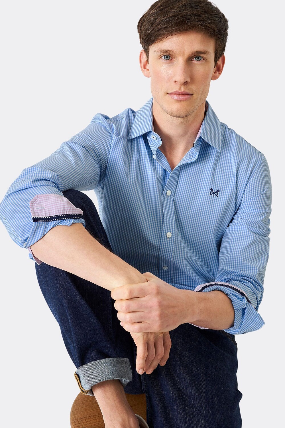 

Рубашка приталенного кроя в мелкую клетку Crew Clothing Crew Clothing Company, синий