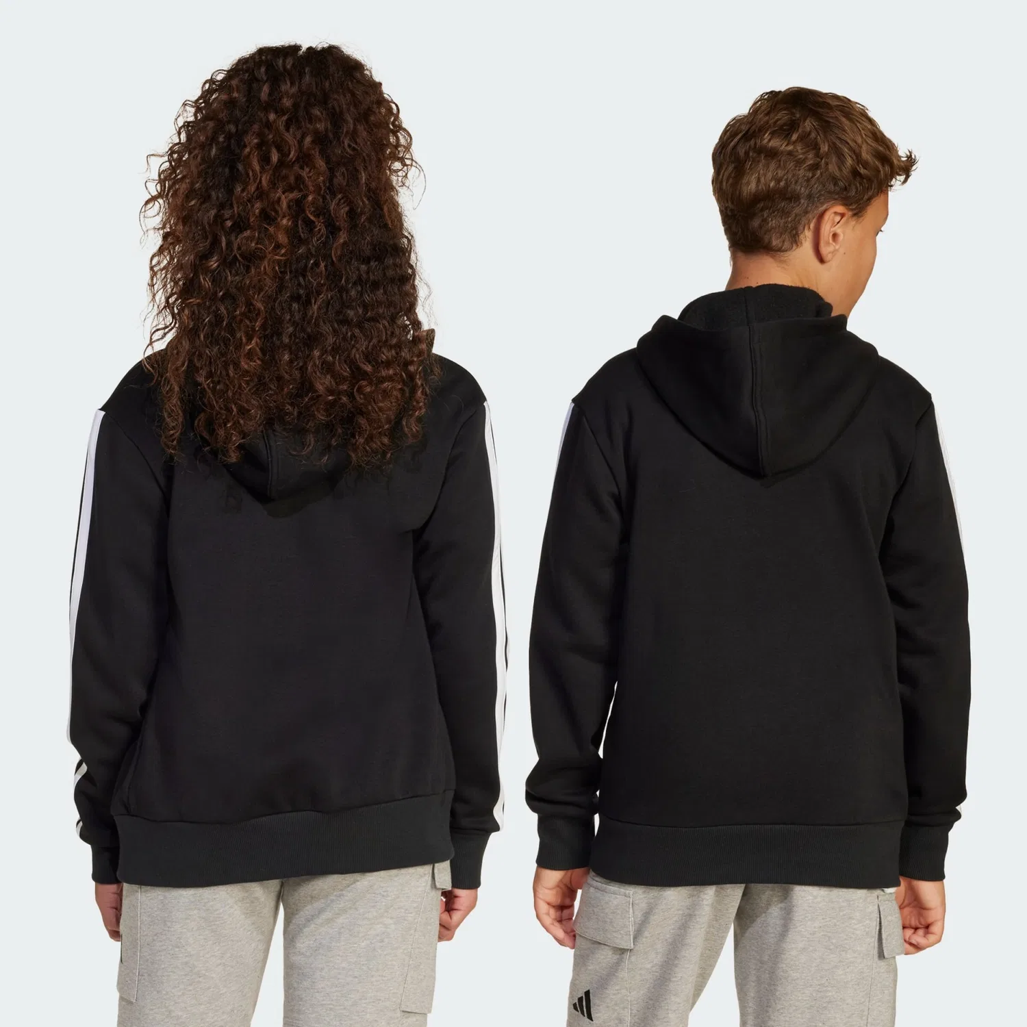 Толстовка на молнии Adidas Sportswear Essentials черного цвета — фото 4