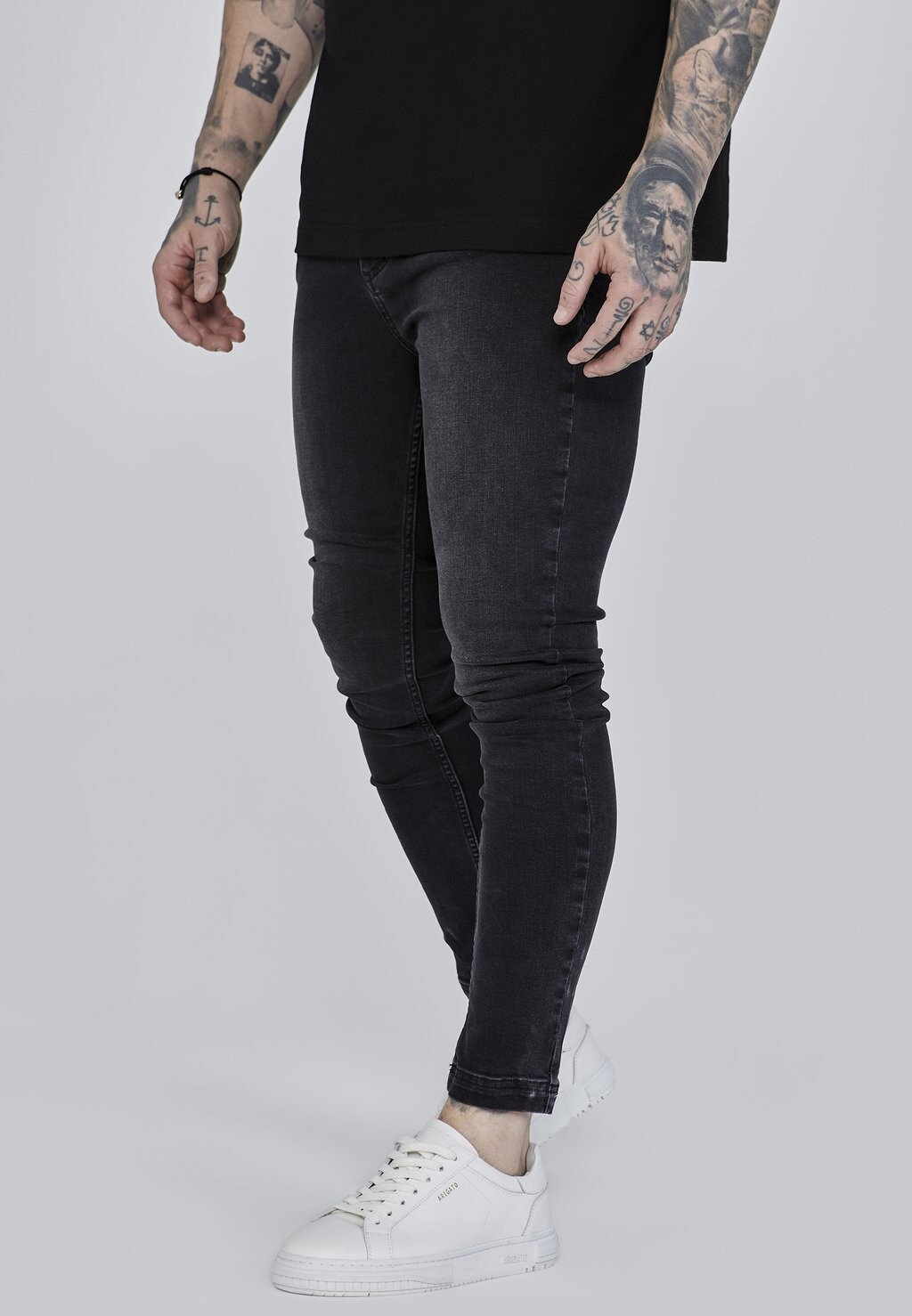 

Джинсы скинни SKINNY JEANS SIKSILK, черный