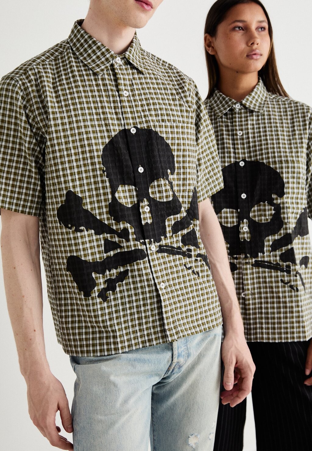

Блузка на пуговицах CHECK WITH SKULL PRINT UNISEX Jaded London, зеленый