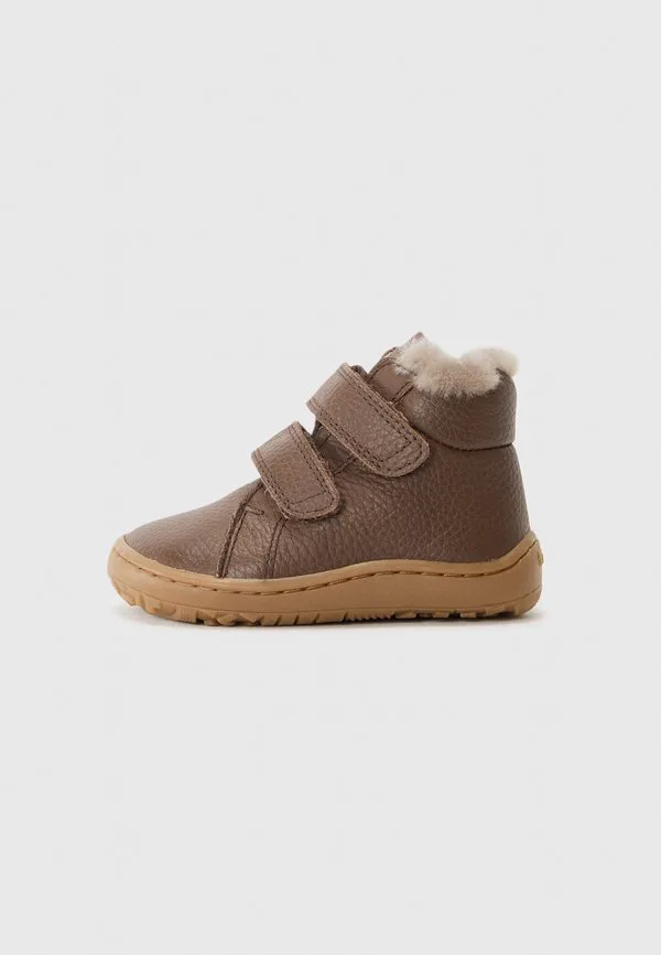 Зимние меховые сапоги унисекс без каблука Froddo, Brown