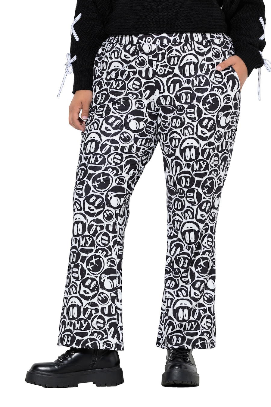 

Расклешенные брюки Angel of Style, черный