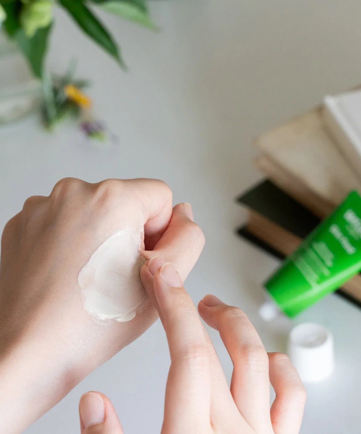 Крем многофункциональный Weleda Skin Food N 75 мл — фото 3