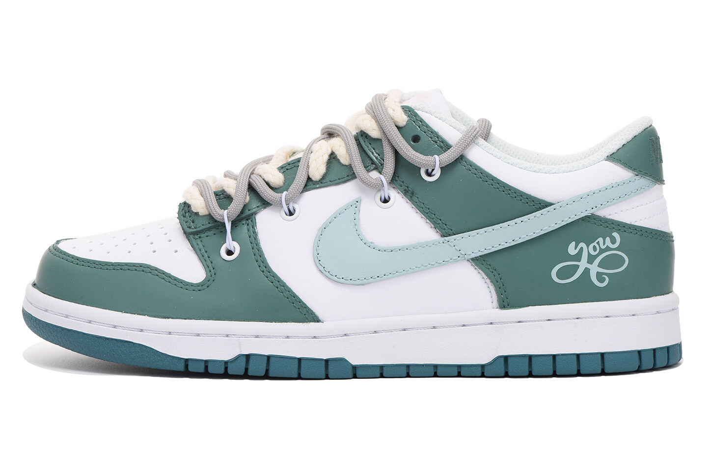 

Женские кроссовки для скейтбординга Nike Dunk