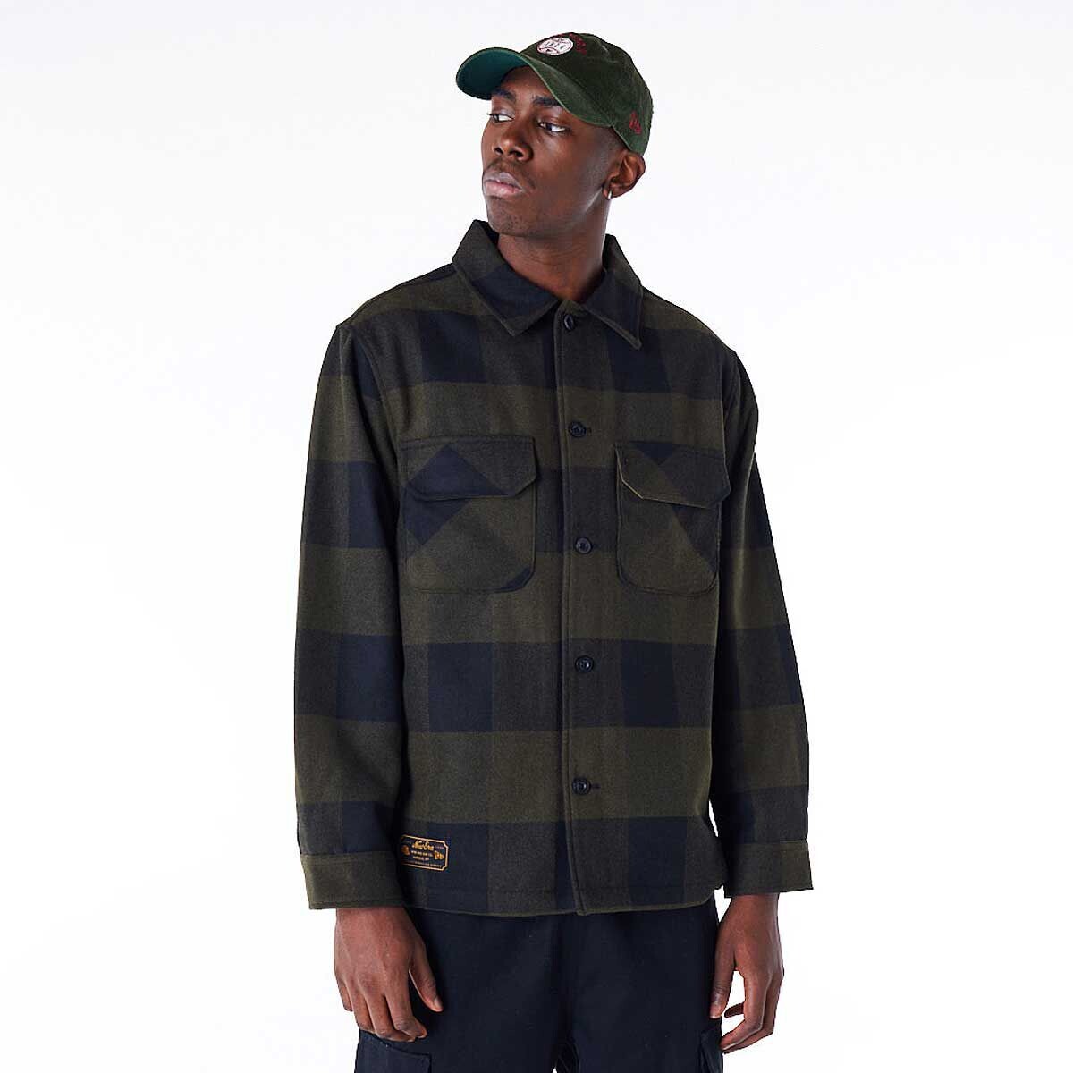 

Куртка NE Branded Plaid Shacket New Era, темно-зеленый