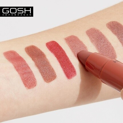 GOSH Kiss Me Matt Lips Nude Губная помада Стойкая, с высоким содержанием пигментов, Легкая кремовая текстура, Мягкая матовая, устойчивая к поцелуям, Увлажняющая, Веганская, без отдушек, 006 Sweet Kiss — фото 3