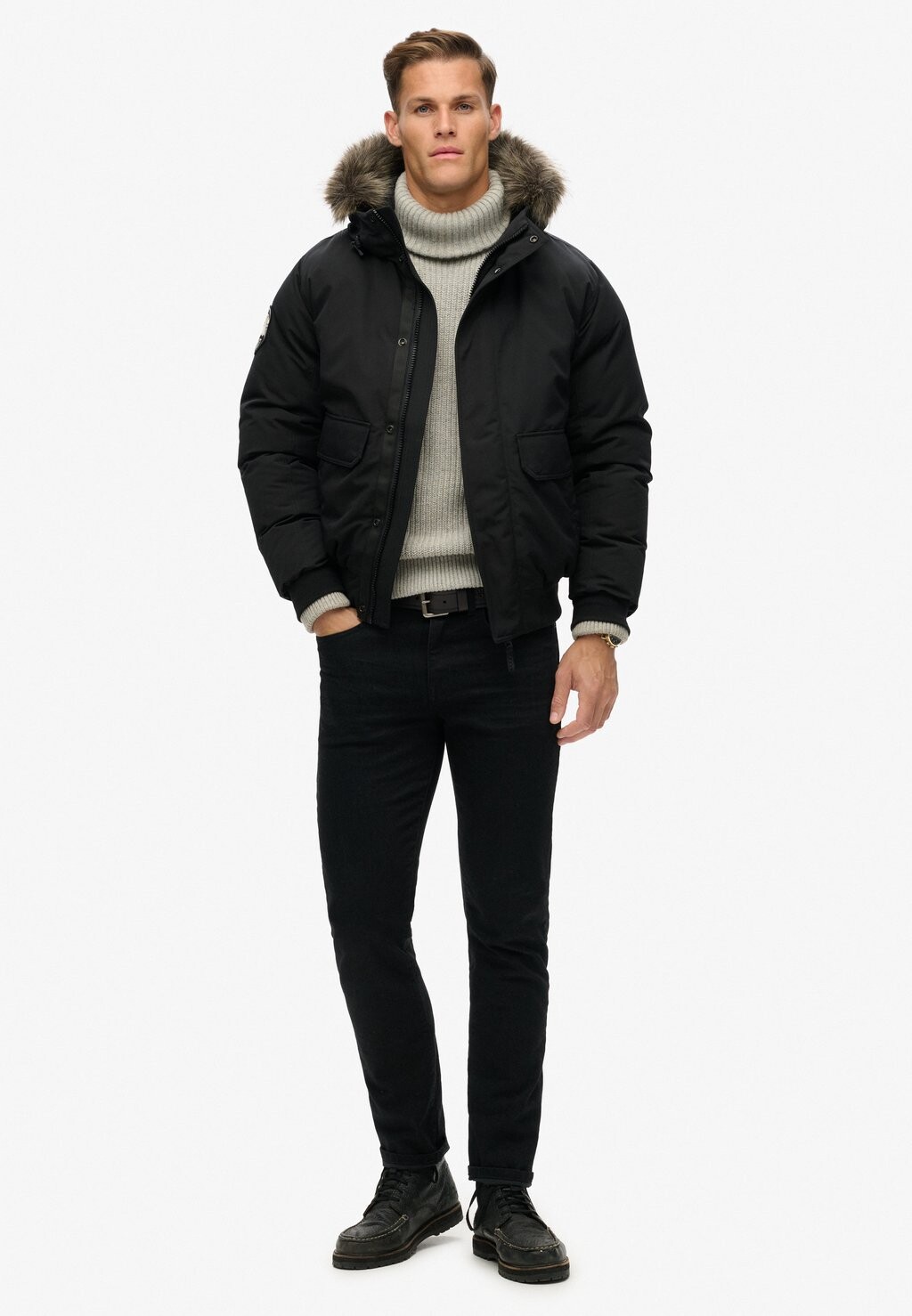 

Зимняя куртка Superdry, черный