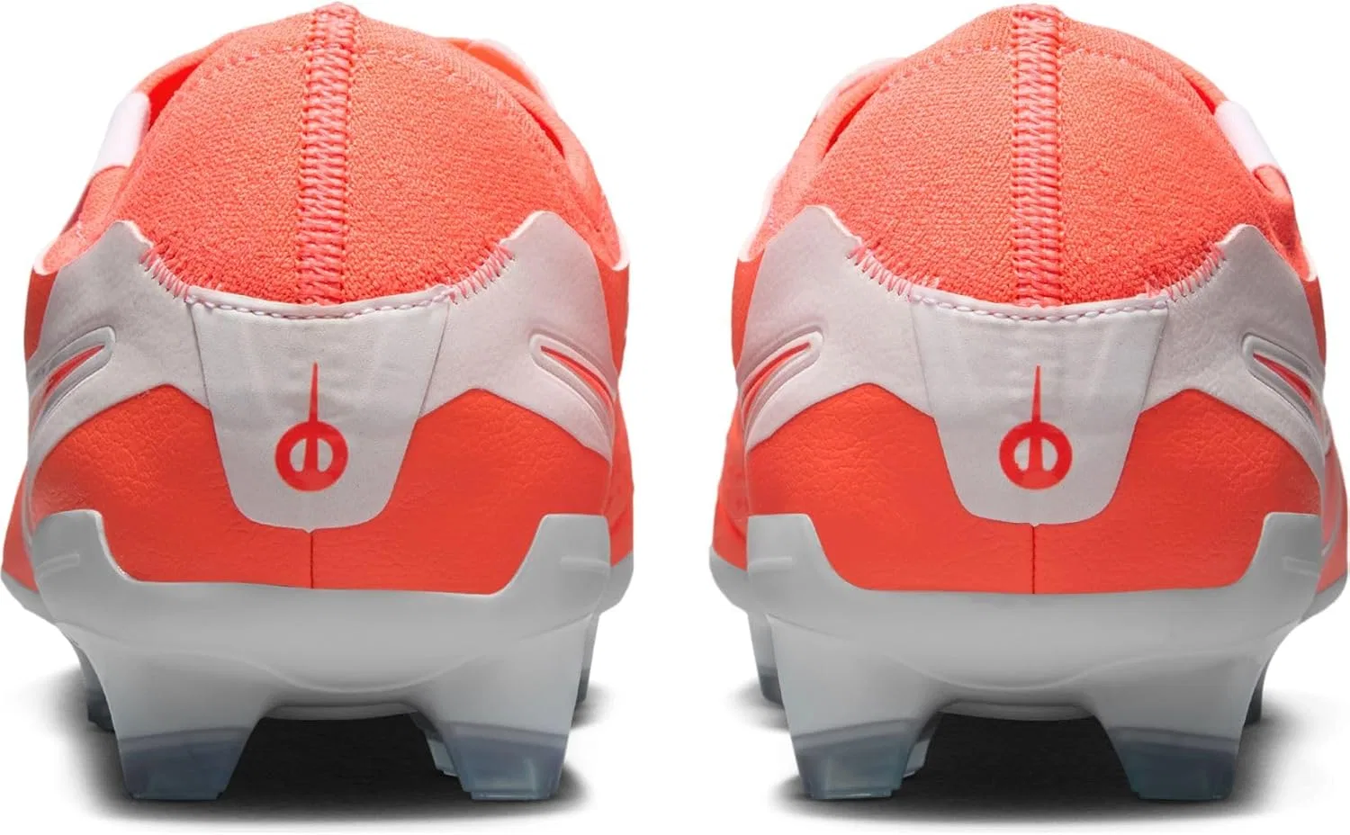 Футбольные бутсы Nike Tiempo Legend 10 Academy SG-Pro Anti-Clog Traction для игры на мягкой траве DV4338, Hot Lava White — фото 3