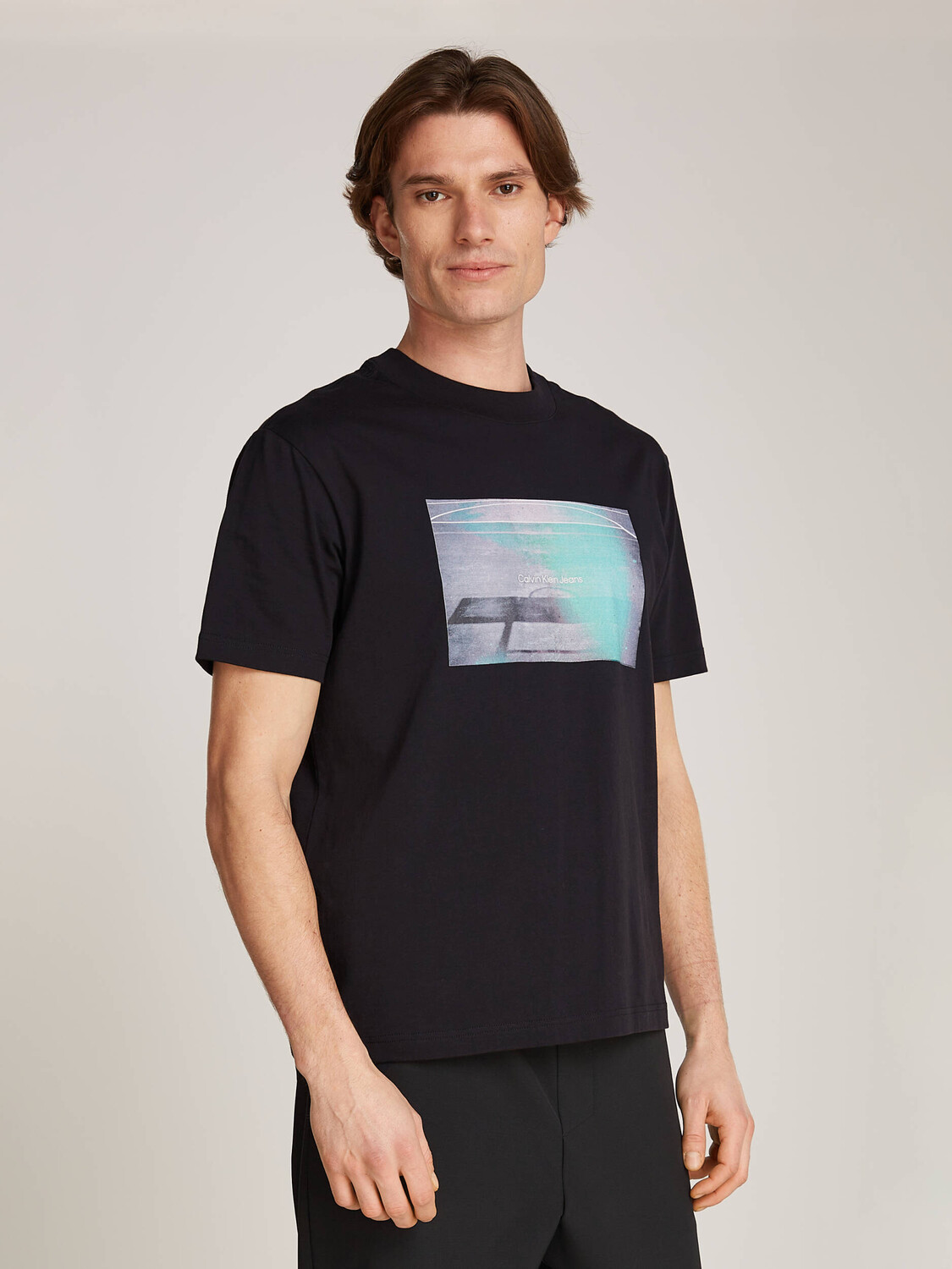 

Футболка CALVIN KLEIN JEANS Loose fit, черный