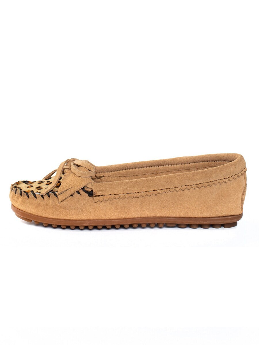 Мокасины Minnetonka Moccasins Kilty Plus, цвет Cognac/Light brown
