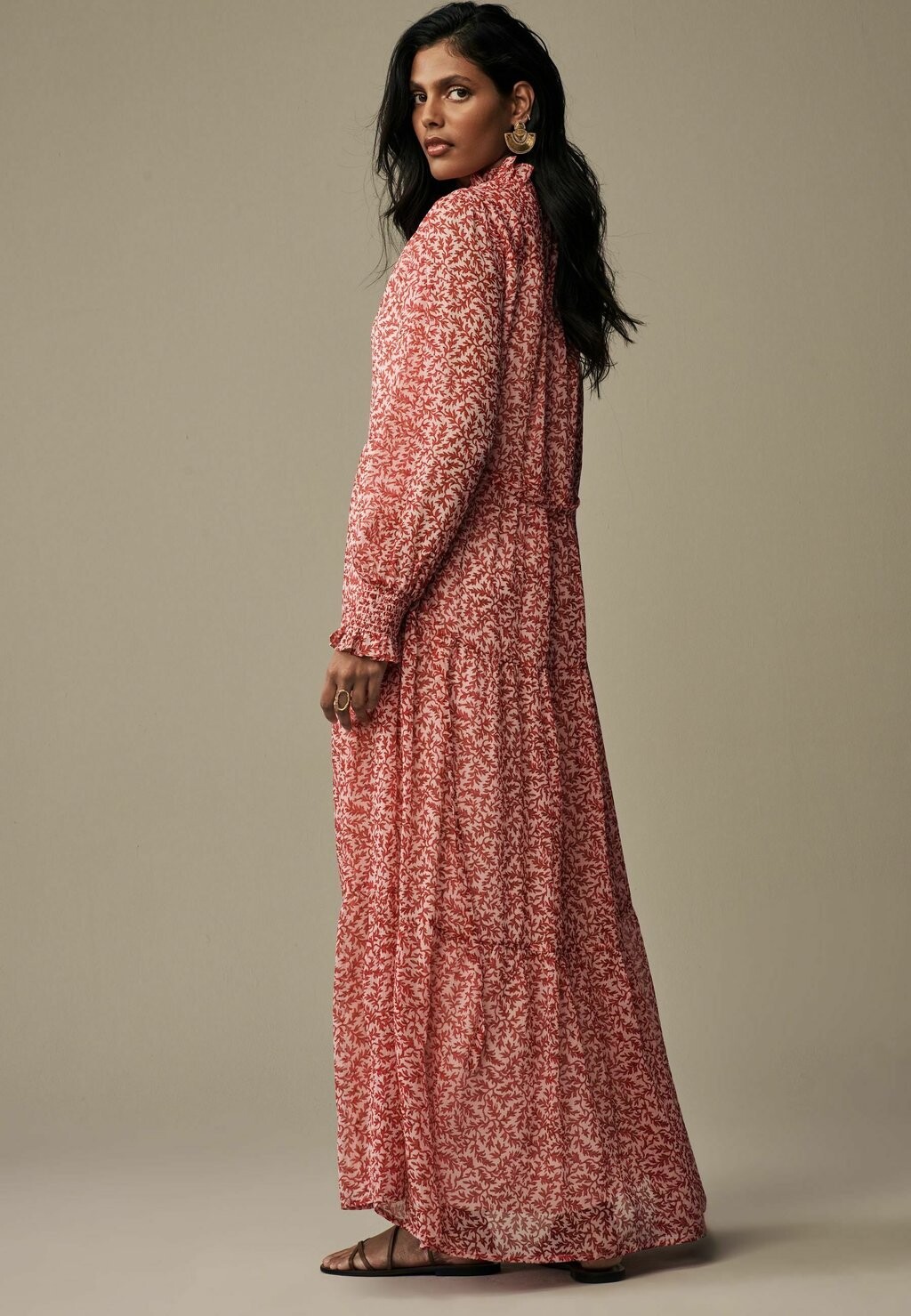 

Платье макси RUFFLE REGULAR FIT Laura Ashley, красный