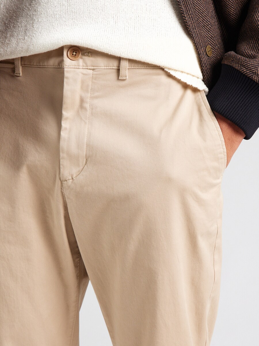 Узкие брюки-чинос TOMMY HILFIGER HARLEM ESSENTIAL, бежевый — фото 2