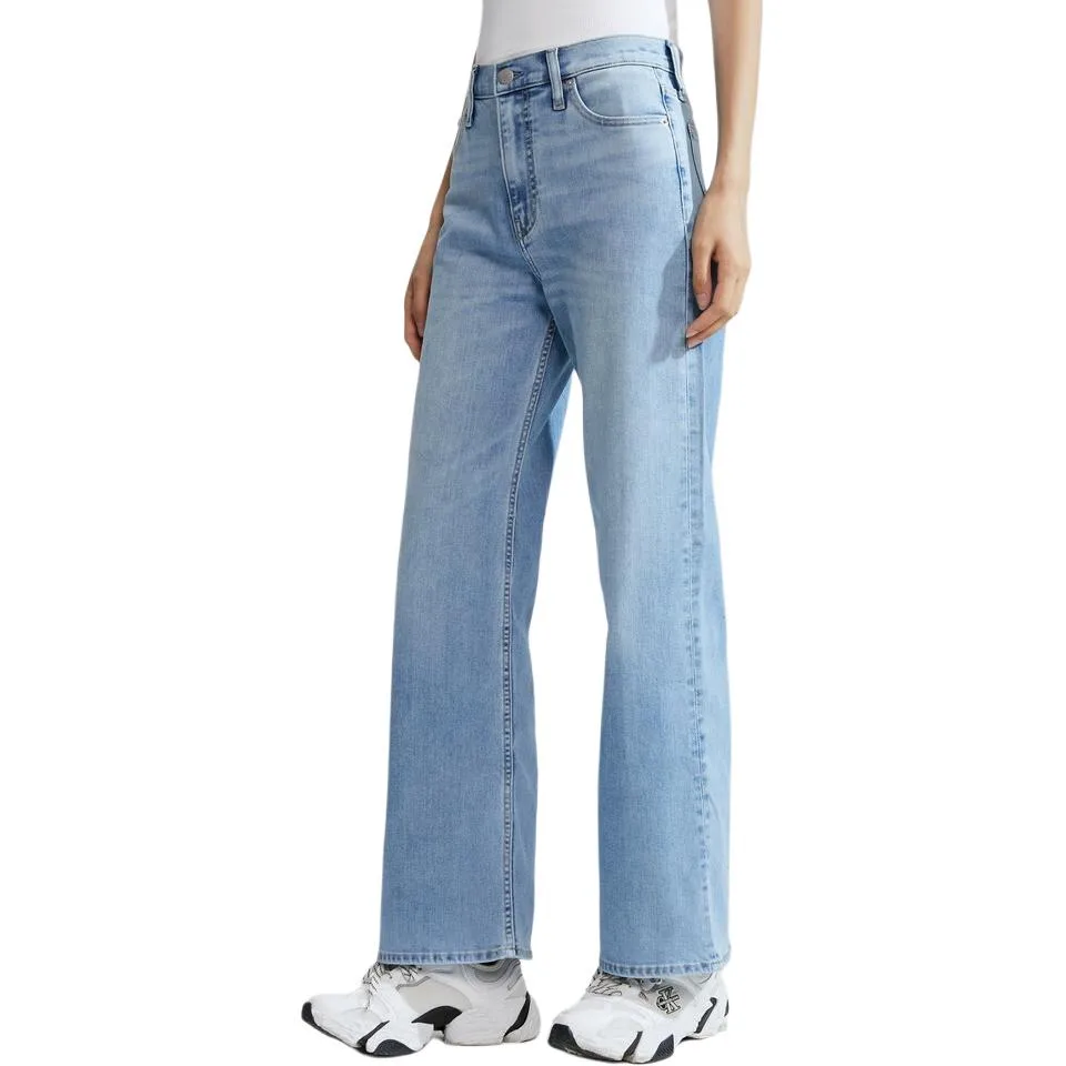 Calvin Klein Джинсы женские 1AA деним светло-голубые умеренно широкие — фото 4