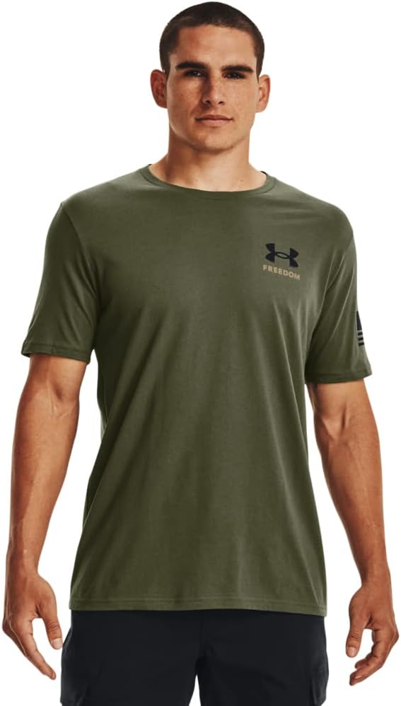 

Новая мужская футболка с надписью «Freedom Banner» от Under Armour, (392) Marine Od Green/Black/Black