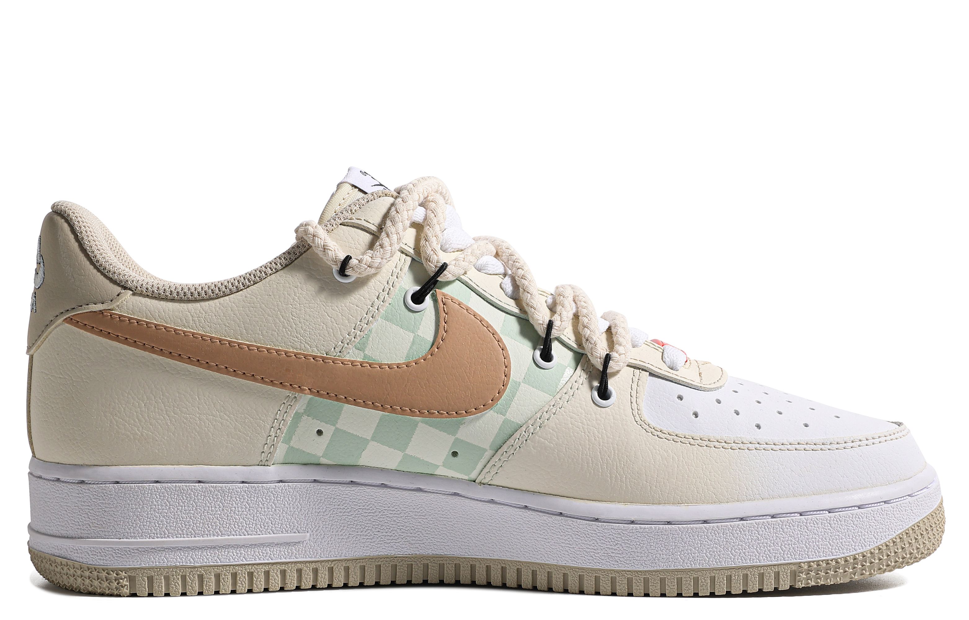 

Обувь для скейтбординга Nike Air Force 1 унисекс, Light yellow