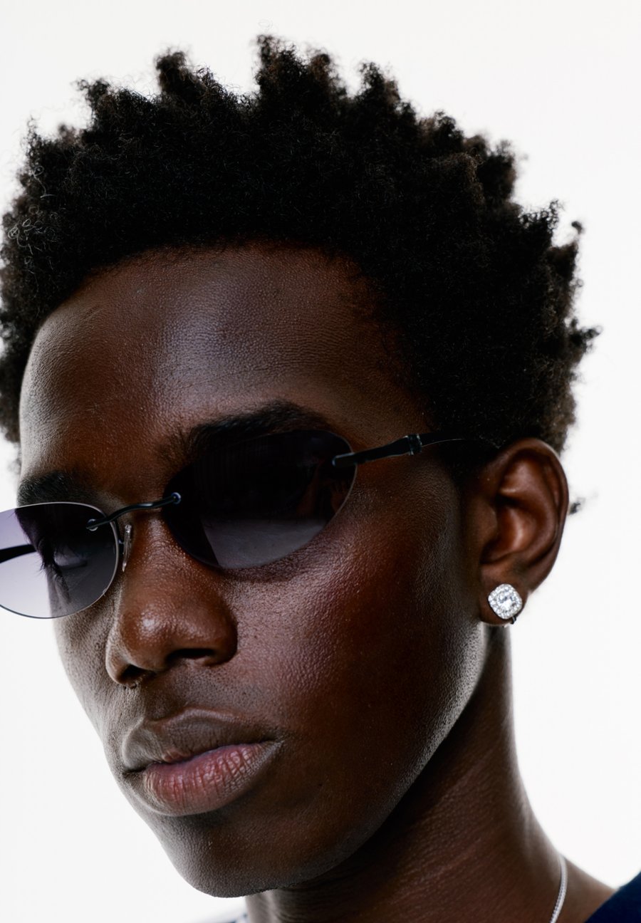 

Солнцезащитные очки PULL&BEAR Sunglasses, Black