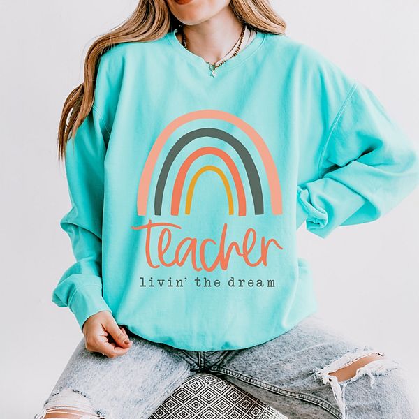 

Свитшот Teacher Livin' the Dream rainbow lightweight garment dyed Simply Sage Market, Chalky Mint, Зеленый, Свитшот Teacher Livin' the Dream rainbow lightweight garment dyed Simply Sage Market, Chalky Mint