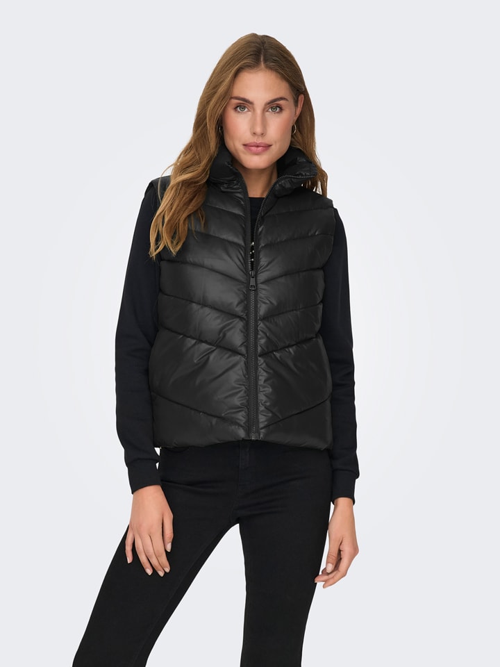 

JDY Стеганый жилет черного цвета