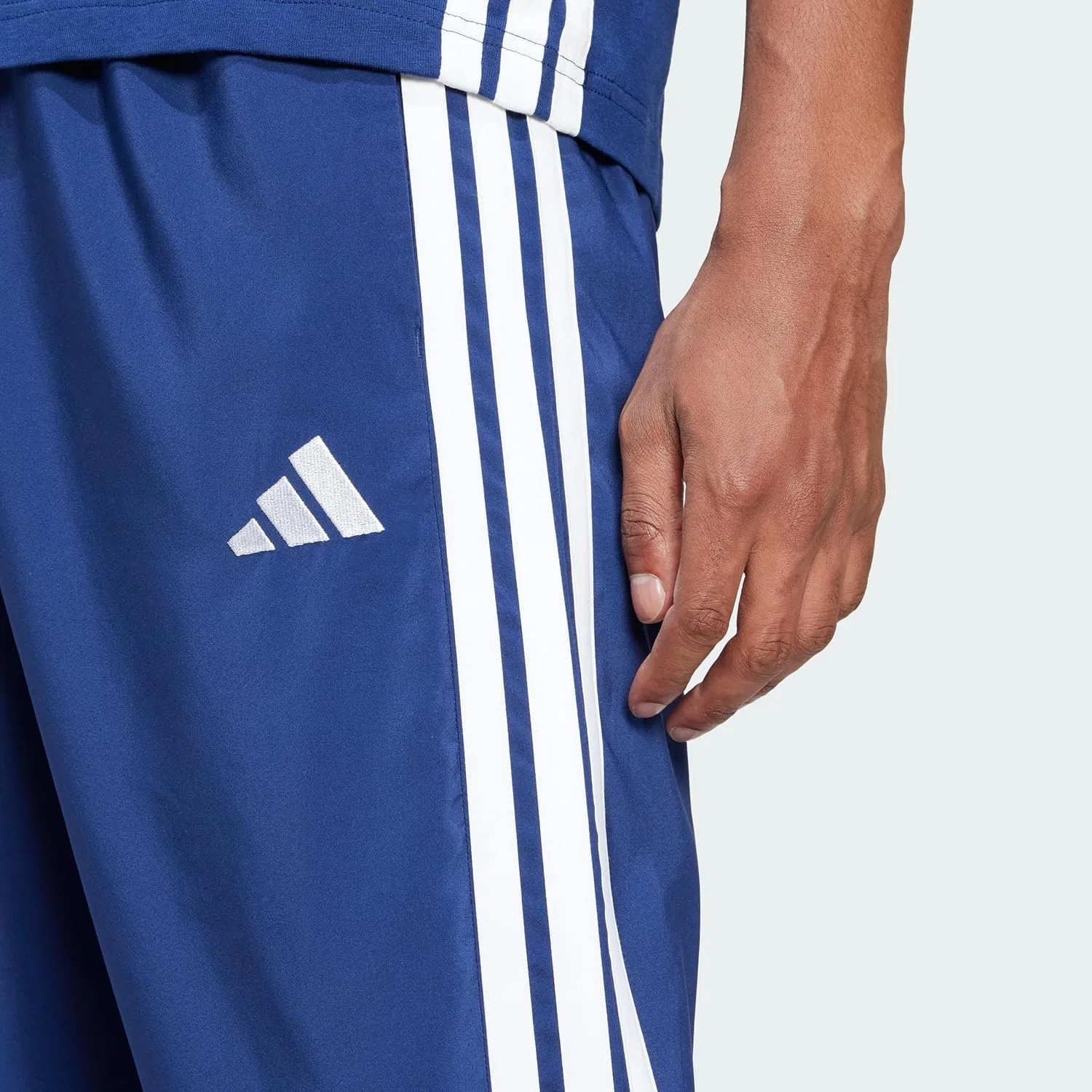 Мужские брюки Adidas Essential Three Stripes Stanford с открытым низом — фото 2