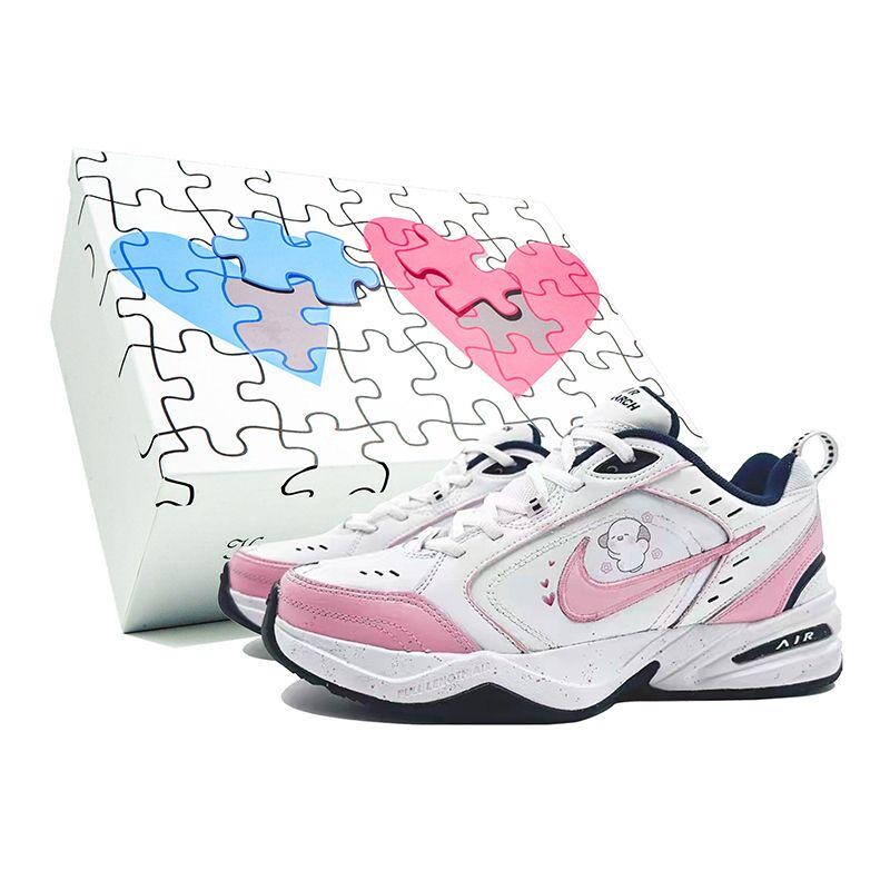 

Кроссовки Air Monarch 4 Chunky унисекс с низким верхом розового цвета Nike, Розовый, Кроссовки Air Monarch 4 Chunky унисекс с низким верхом розового цвета Nike