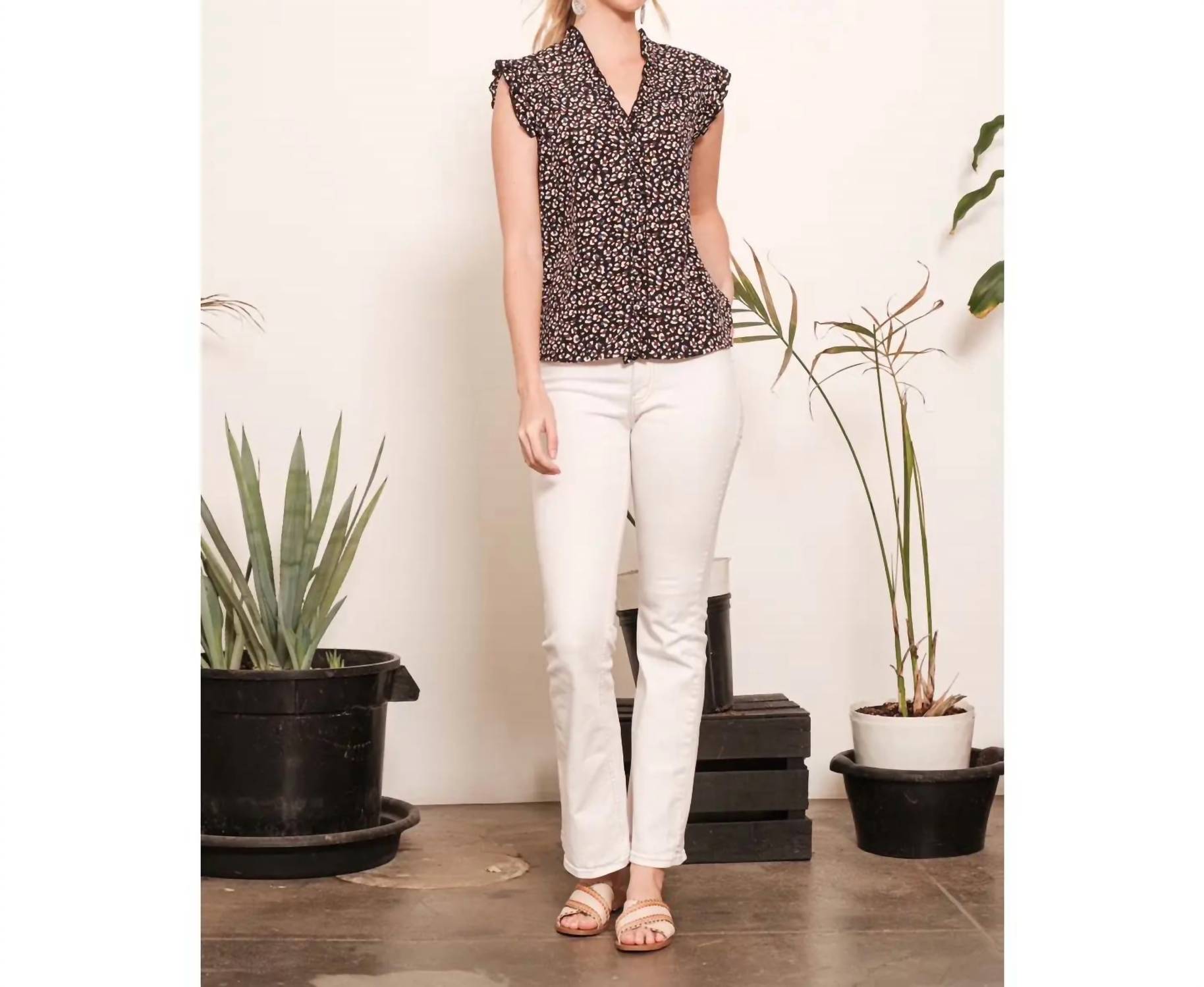 

Топ с точками в черном цвете Lime + chili