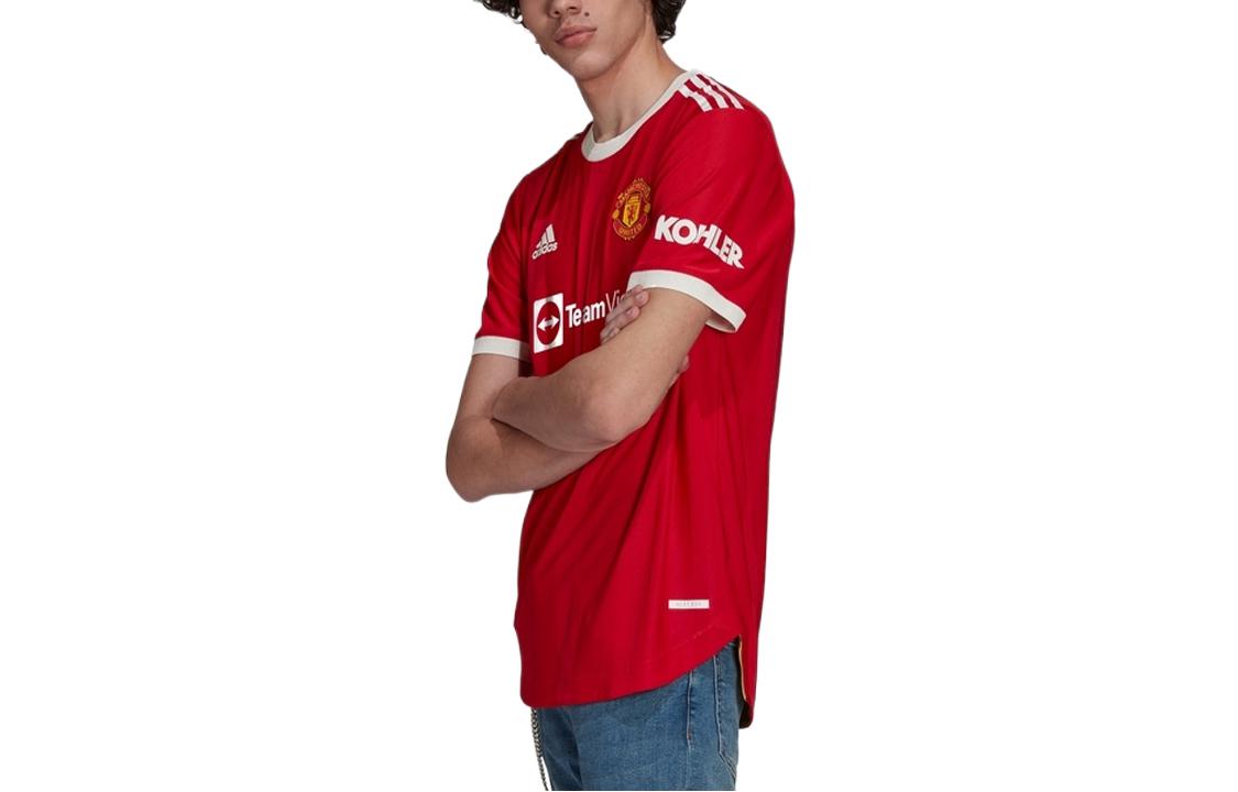 Футболка Men's adidas Alphabet Printing Short Sleeve Soccer/Football Jersey AU Player Edition Manchester United Home Red T-Shirt — фото 3