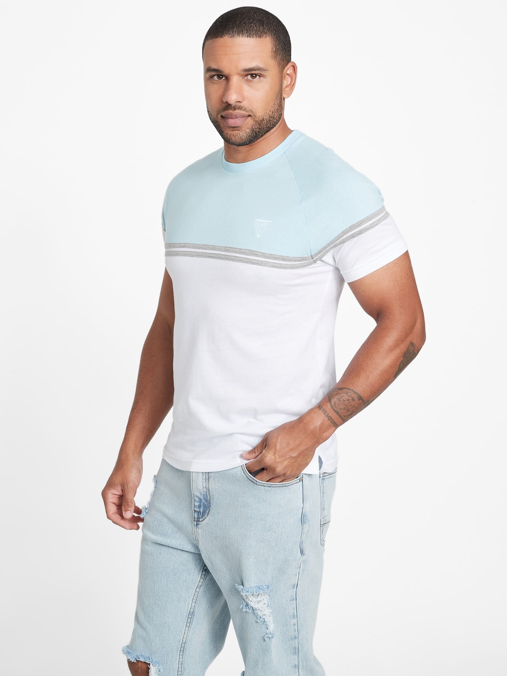 

Футболка Eco Kido Color-Block Guess Factory, цвет whimsical blue