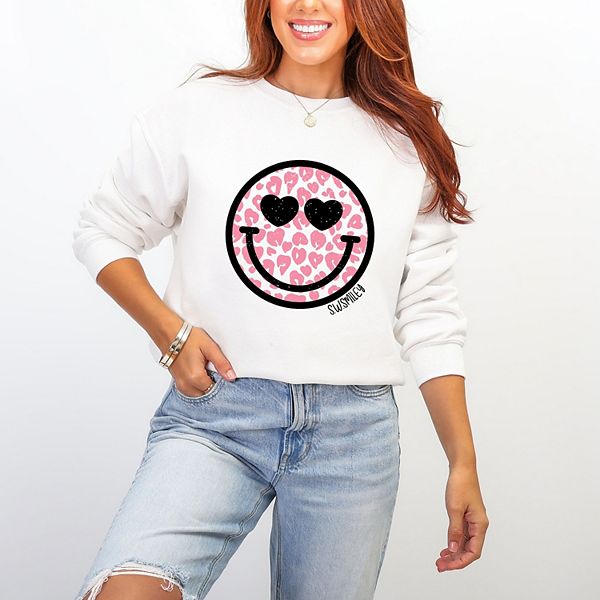 

SWSmiley leopard heart eyes smiley - женский графический свитшот Simply Sage Market, White, Белый, SWSmiley leopard heart eyes smiley - женский графический свитшот Simply Sage Market, White