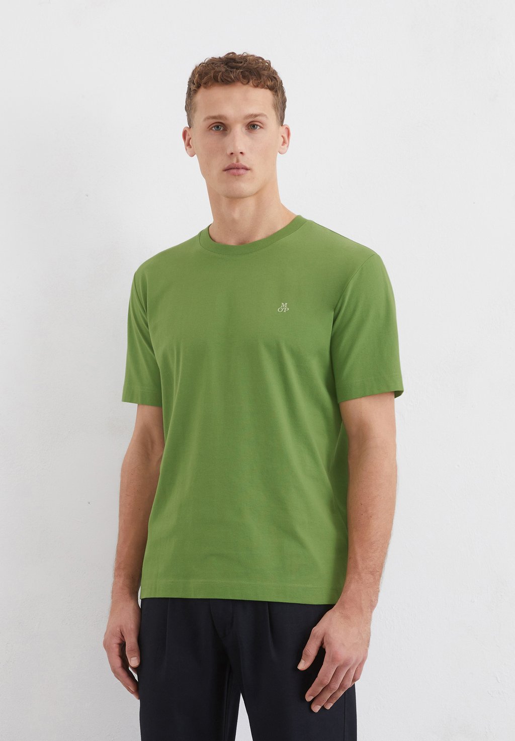 

Базовая футболка SHORT SLEEVE LOGO CREWNECK Marc O'Polo, зеленый