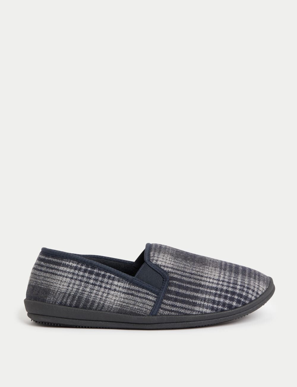 

Тапочки на флисовой подкладке с Freshfeet Marks & Spencer, черный