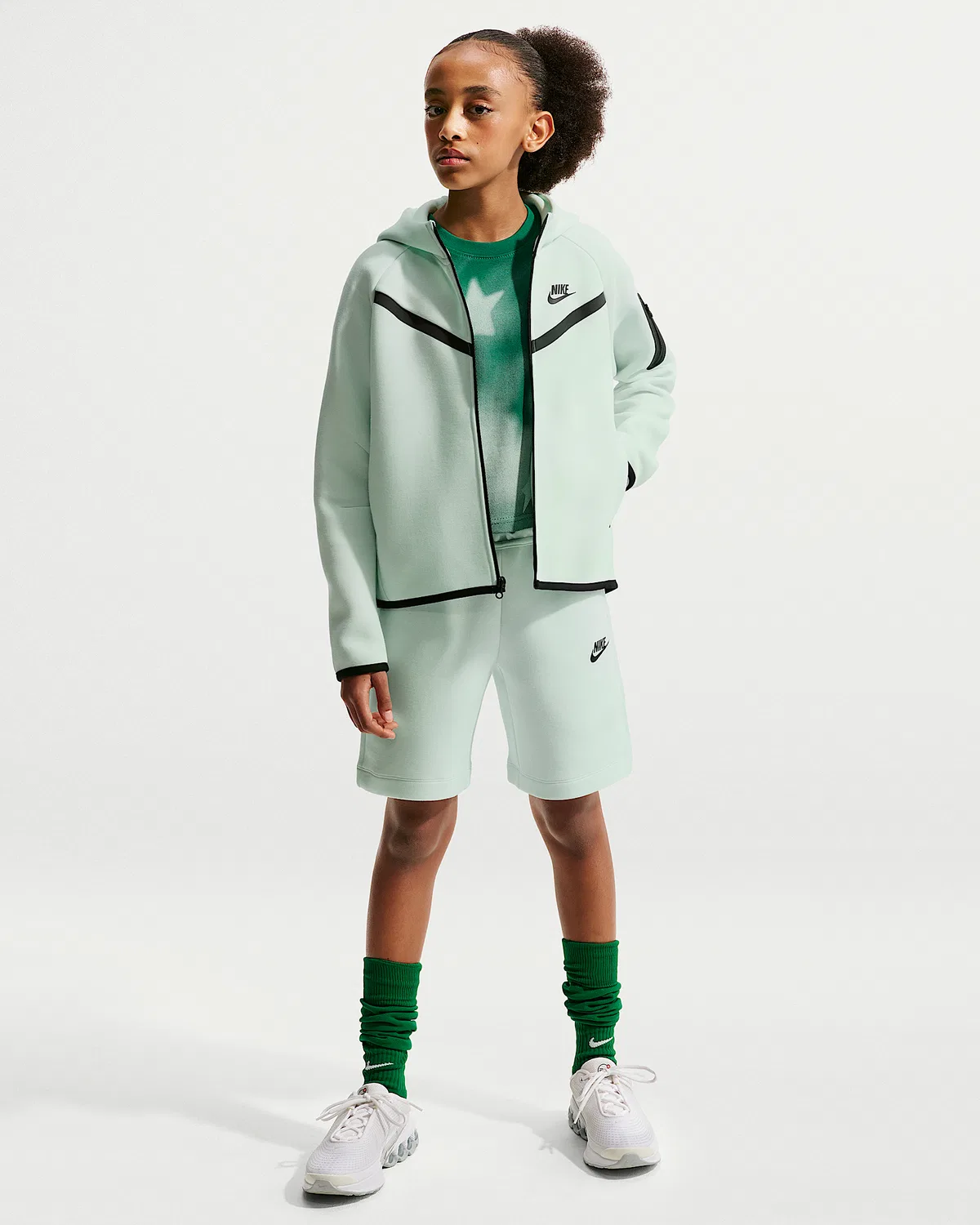 Детская худи на молнии Nike Sportswear Tech Fleece, Barely Green/Black/Black — фото 4