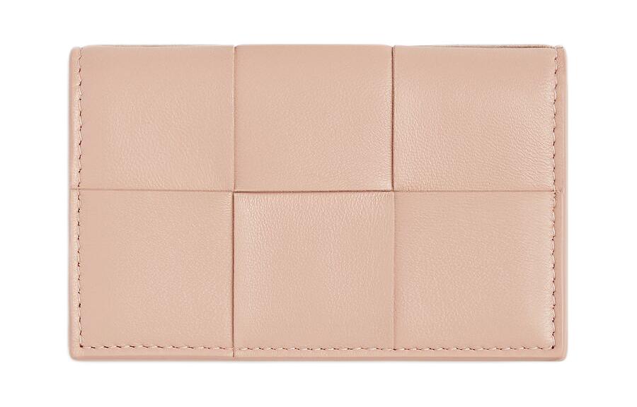

Кейс для визиток в виде кассеты Bottega Veneta