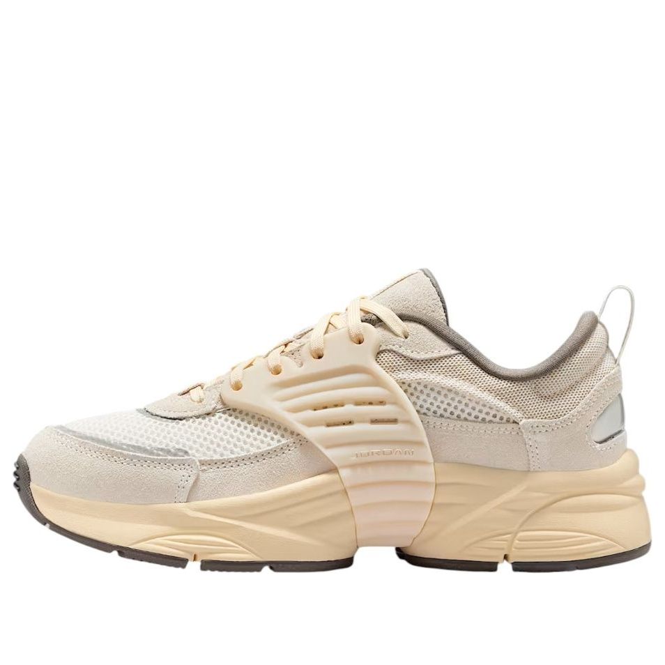 

Кроссовки (GS) Air Jordan Trunner O/S 'Light Allwood Brown'